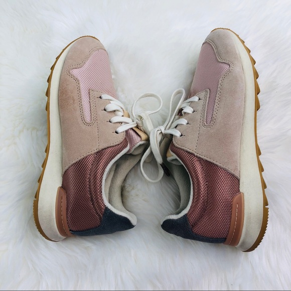 Clarks Pink, Mauve & Grey Retro Sneaker Sz 6 - Picture 7 of 16